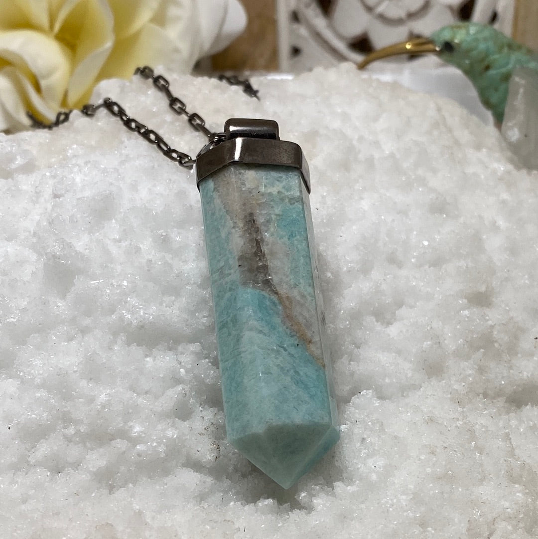 Large Gender-Fluid Amazonite Point Necklace