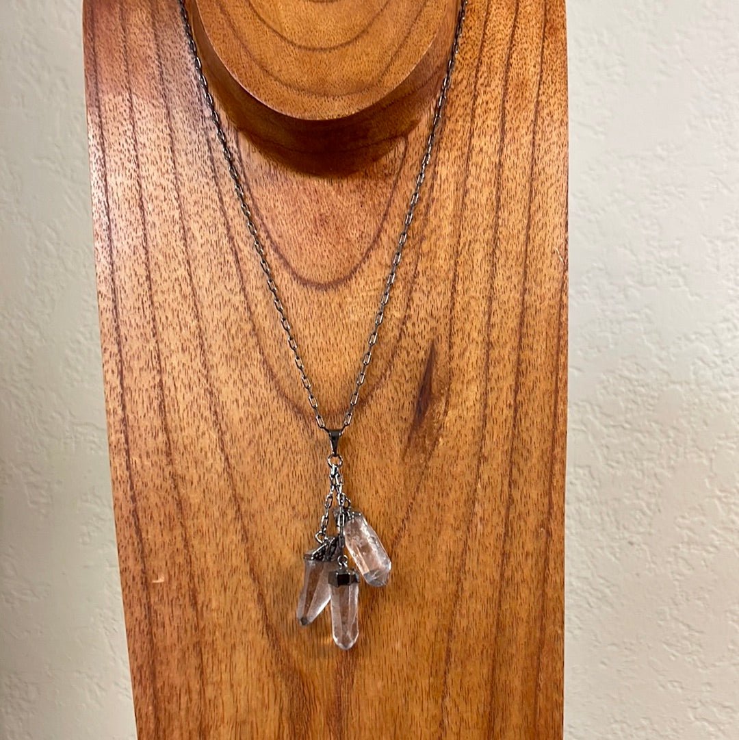 3-Point Amethyst Tassel Necklace