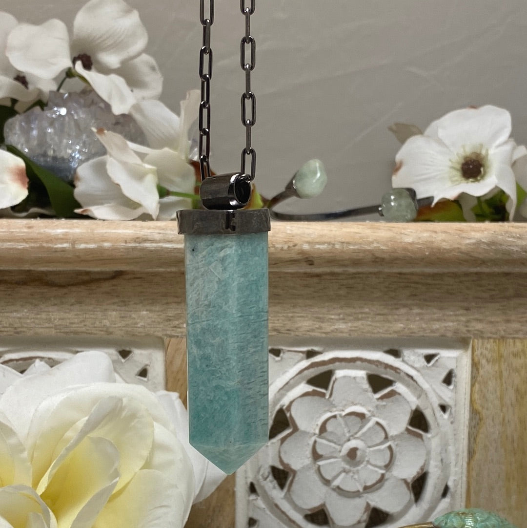 Large Gender-Fluid Amazonite Point Necklace