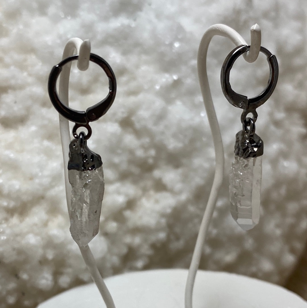 Quartz- titanium- ¾” Huggie Earring