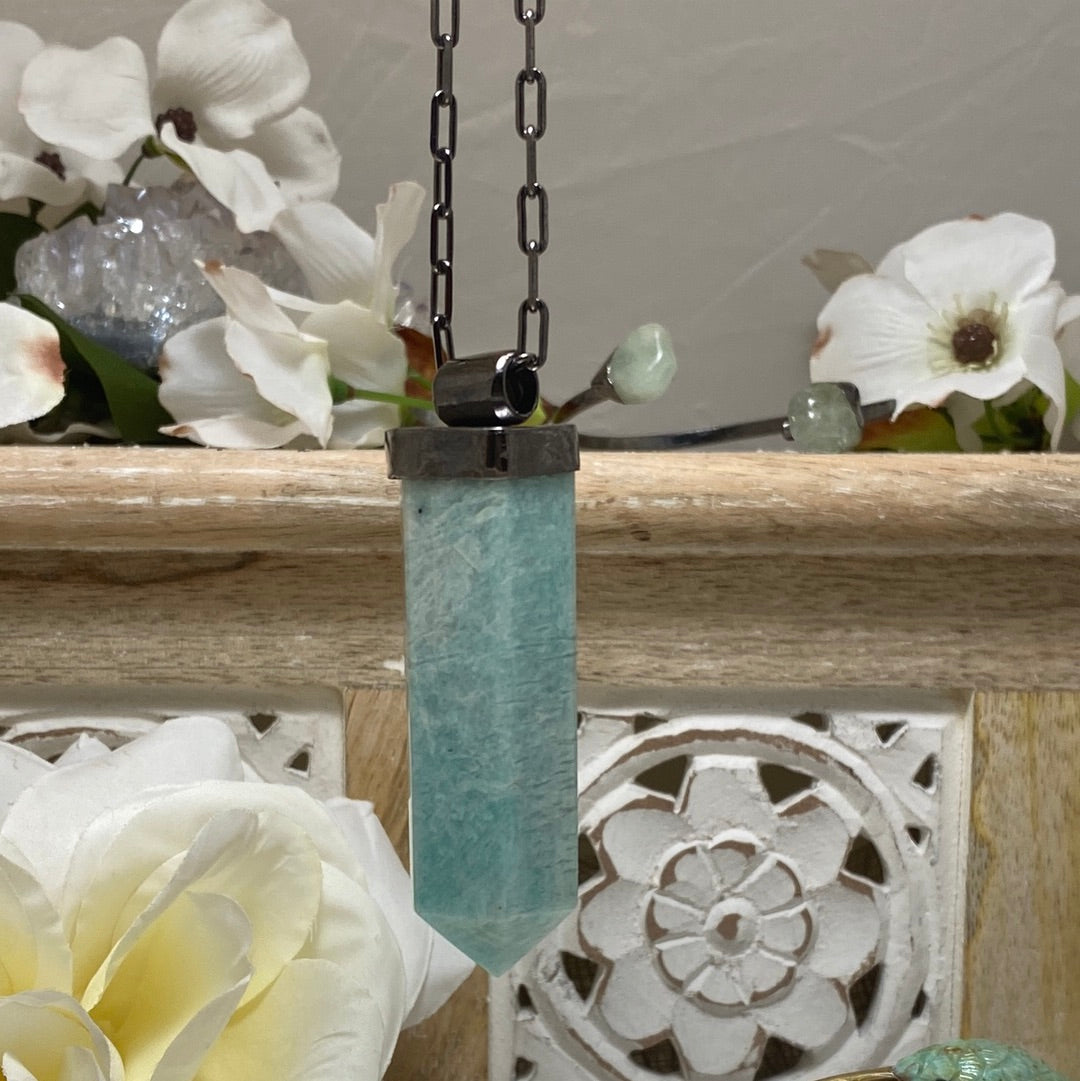 Large Gender-Fluid  Amazonite Point Necklace